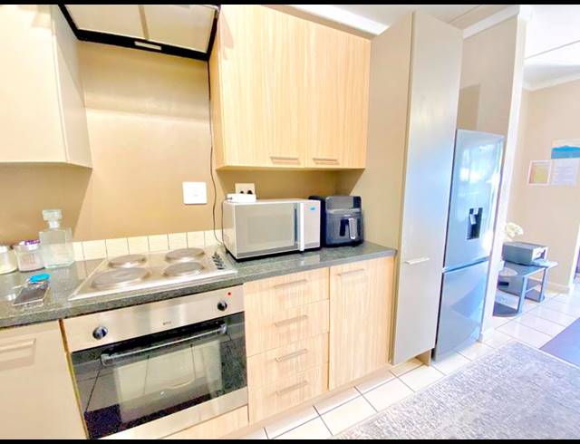 1 BEDROOM APARTMENT FOR SALE IN DAINFERN